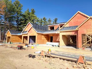 23 Main Street # 3, Candia, NH 03261