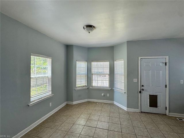 2513 Carona AVE, Norfolk, VA 23504