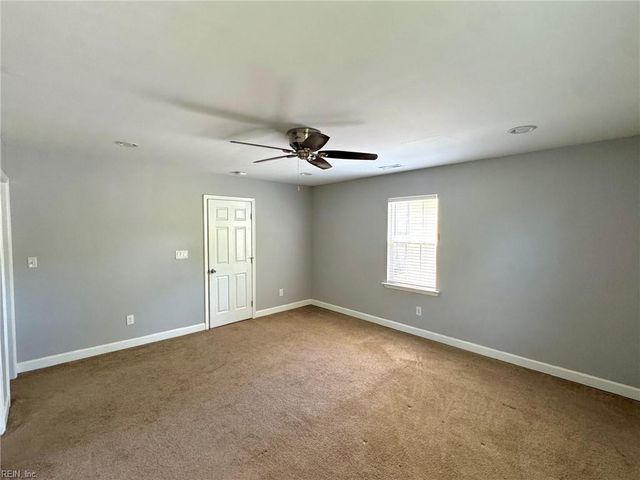 2513 Carona AVE, Norfolk, VA 23504