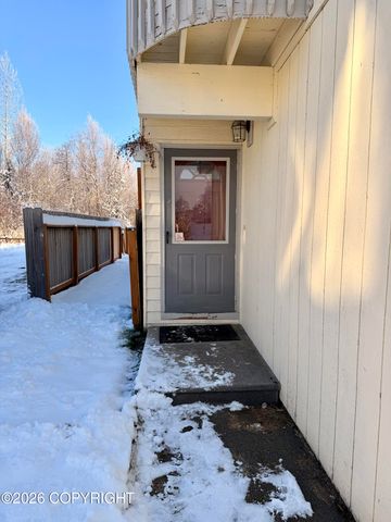 8700 Cross Pointe Loop, Anchorage, AK 99504