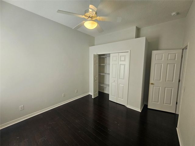 10441 GREENDALE DRIVE, Tampa, FL 33626