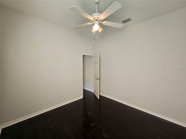 10441 GREENDALE DRIVE, Tampa, FL 33626