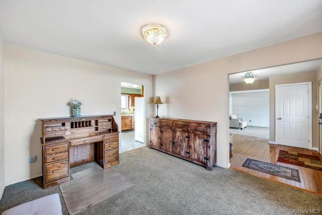 2 Martin Street, Coram, NY 11727