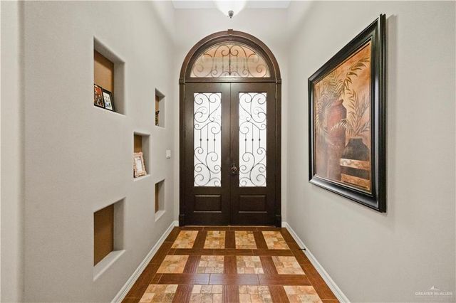 2114 Solar Drive, Mission, TX 78574