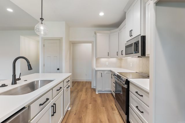 13 Ricky Lane, Greenbrier, AR 72058