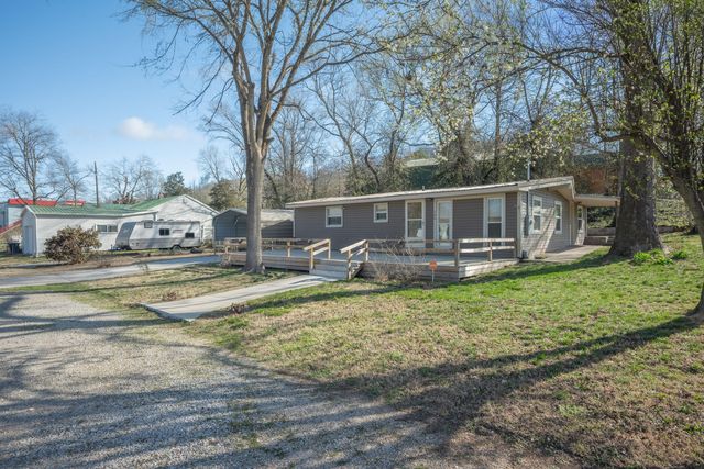 700 Park Street, Anderson, MO 64831