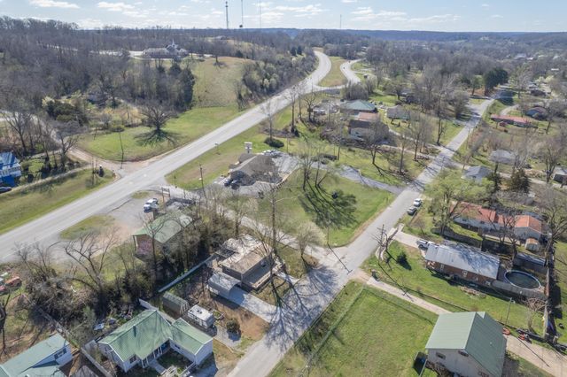 700 Park Street, Anderson, MO 64831