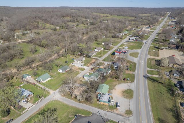 700 Park Street, Anderson, MO 64831