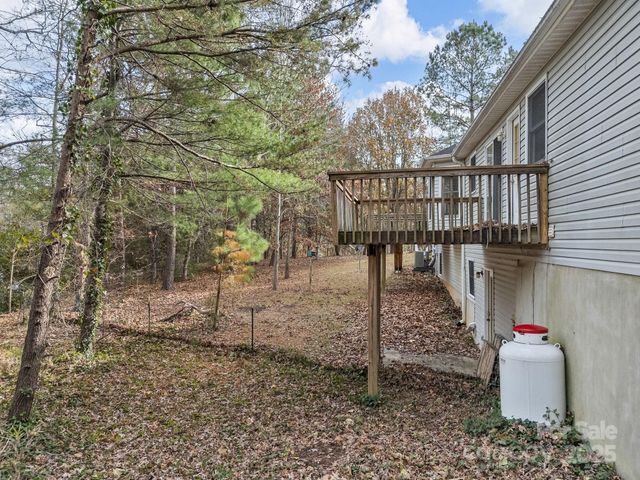 383 Woody Circle, Tryon, NC 28782