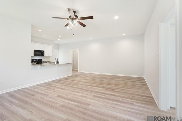 28421 Middlebrook Way, Denham Springs, LA 70726