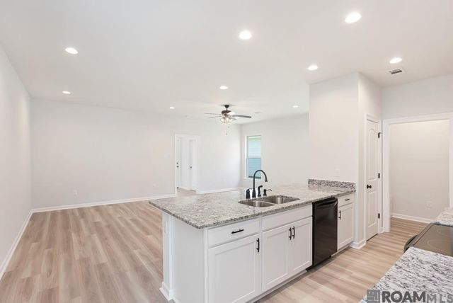 28421 Middlebrook Way, Denham Springs, LA 70726