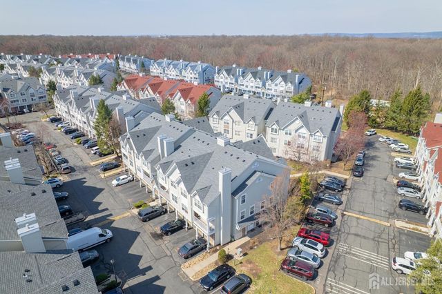 55 Guisborough Way, Edison, NJ 08820