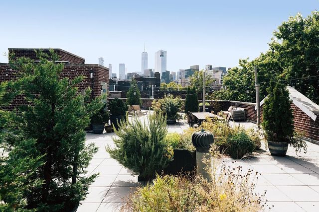 25 Minetta Ln Apt 1F, New York City, NY 10012