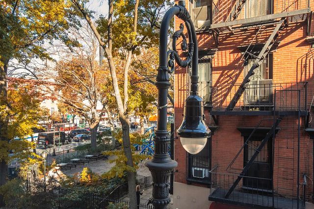 25 Minetta Ln Apt 1F, New York City, NY 10012