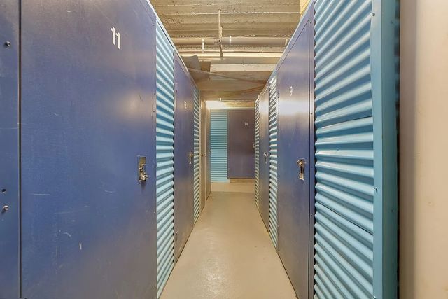 25 Minetta Ln Apt 1F, New York City, NY 10012