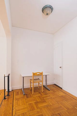 25 Minetta Ln Apt 1F, New York City, NY 10012