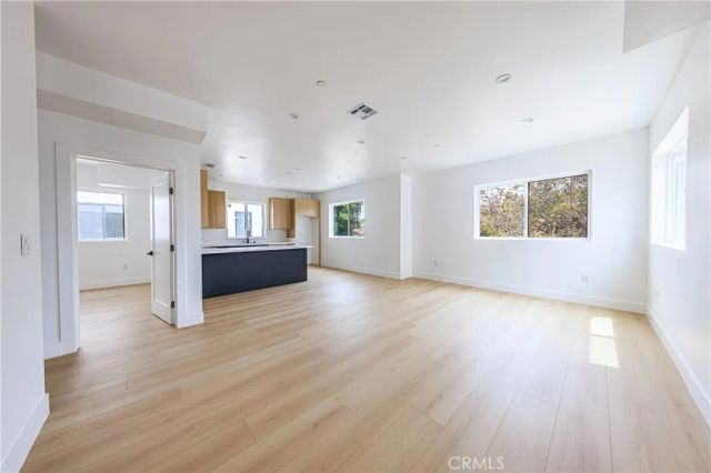 1015 Citrus Avenue 1, Los Angeles, CA 90019