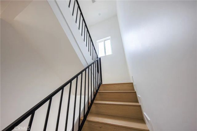 1015 Citrus Avenue 1, Los Angeles, CA 90019