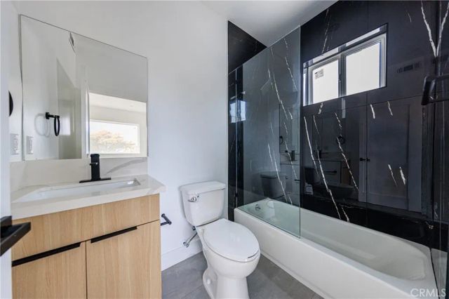 1015 Citrus Avenue 1, Los Angeles, CA 90019