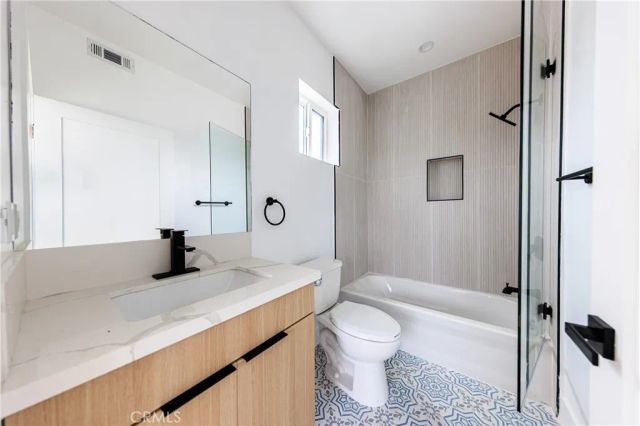 1015 Citrus Avenue 1, Los Angeles, CA 90019
