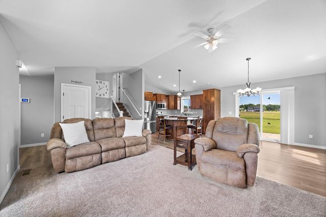 15304 290th Avenue NW, Zimmerman, MN 55398