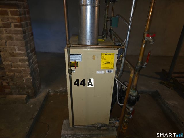 44 Maple Avenue, Windsor, CT 06095