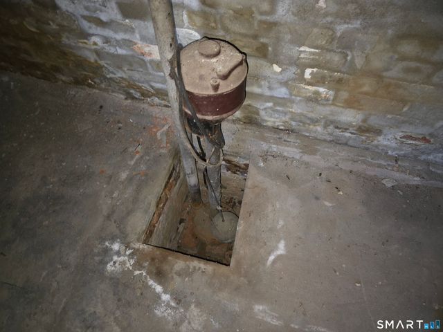 44 Maple Avenue, Windsor, CT 06095