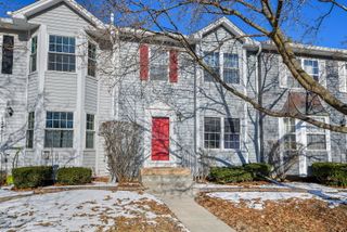1238 Alexandria Court, Geneva, IL 60134