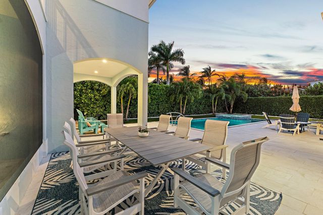 17392 SE Conch Bar Avenue, Tequesta, FL 33469