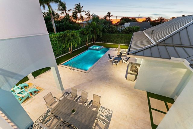 17392 SE Conch Bar Avenue, Tequesta, FL 33469