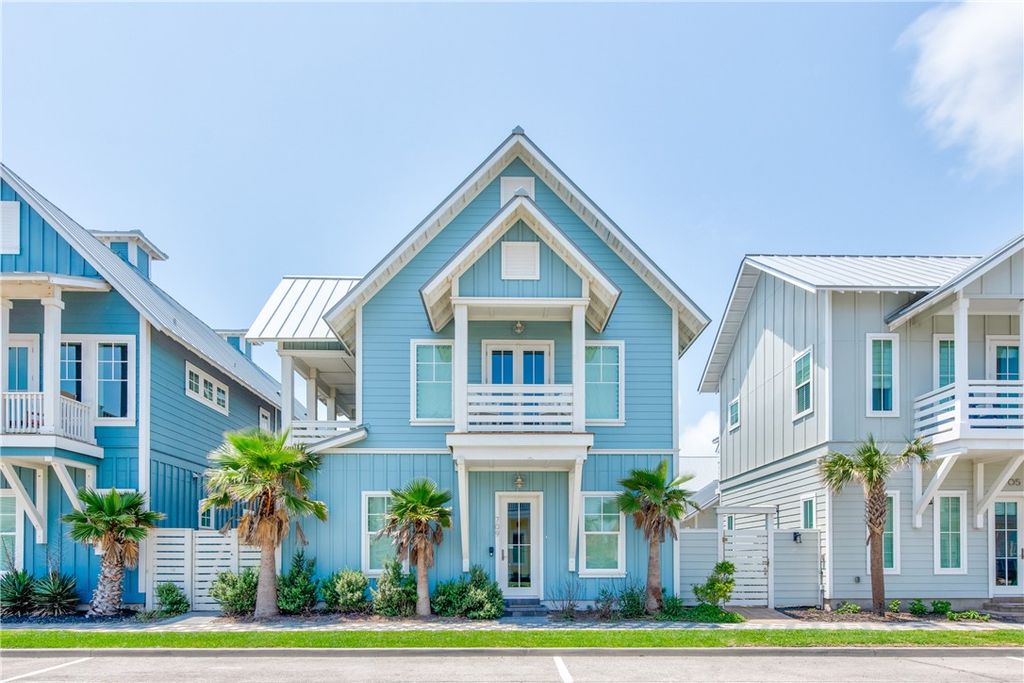 709 Sunrise Ave, Port Aransas, TX 78373 — exterior