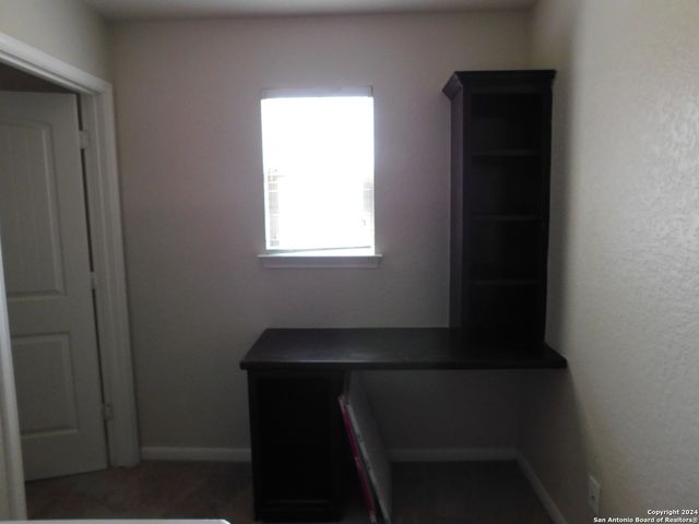 6207 Hazel Valley St, San Antonio, TX 78242