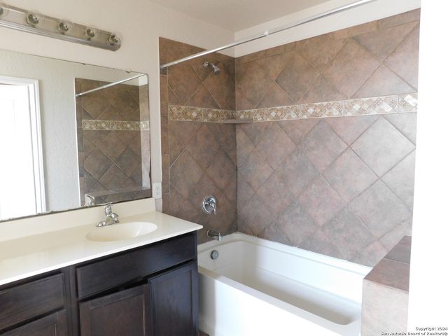 6207 Hazel Valley St, San Antonio, TX 78242