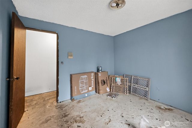 5205 59th Court SW, Olympia, WA 98512