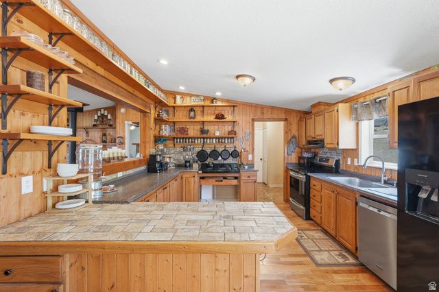 8066 N VALLEY VIEW HEIGHTS, Preston, ID 83263