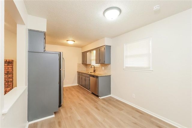 2218 64th Terrace, Kansas City, MO 64151