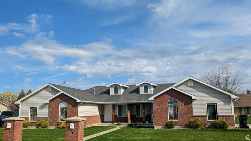 619 E 1ST S, Preston, ID 83263