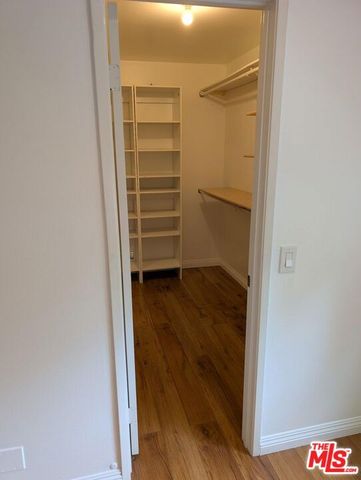 6511 Wystone Avenue 3, Reseda (los Angeles), CA 91335