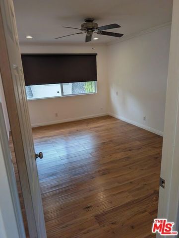 6511 Wystone Avenue 3, Reseda (los Angeles), CA 91335