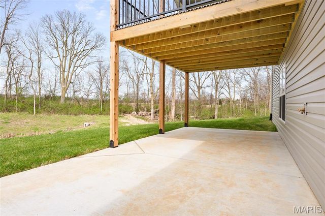 629 Glendale Drive, Troy, IL 62294