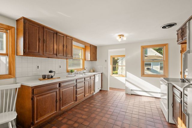 298 Forest St, Arlington, MA 02474