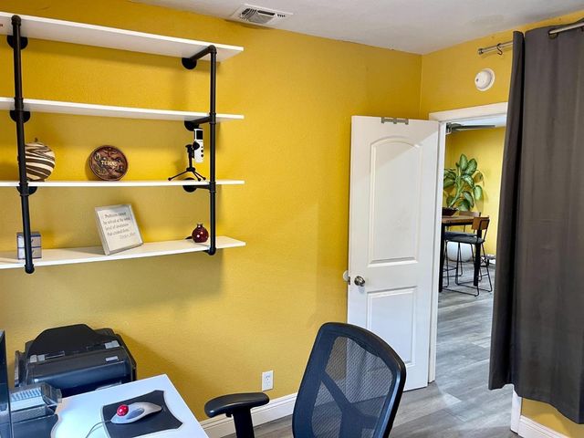 3740 26th Avenue, Sacramento, CA 95820