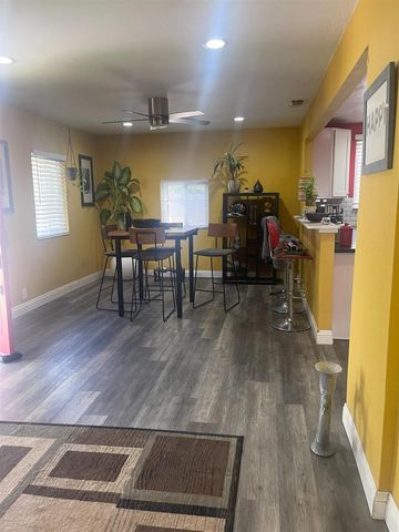 3740 26th Avenue, Sacramento, CA 95820