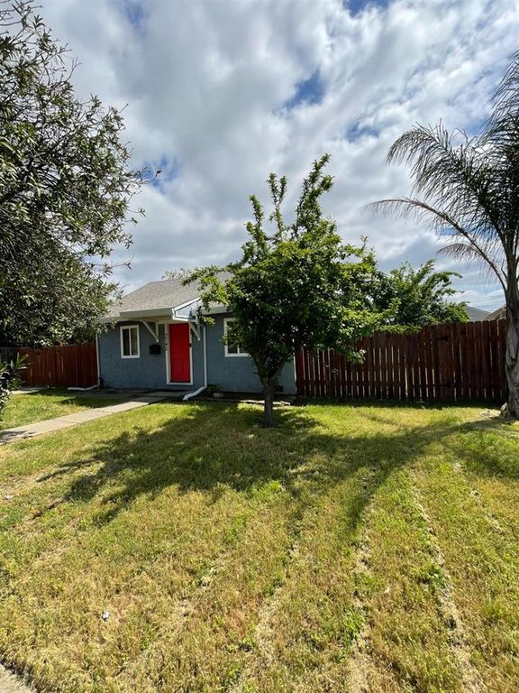 3740 26th Avenue, Sacramento, CA 95820