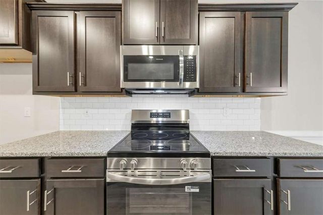 216 Rhett Drive, Bowdon, GA 30108