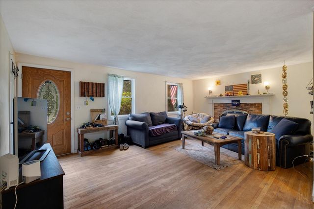 75 Mulford Street, South Yarmouth, MA 02664