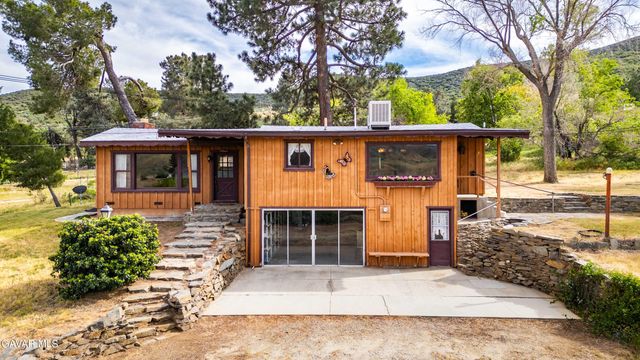 40145 98th Street, Leona Valley, CA 93551