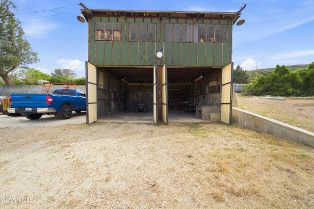 40145 98th Street, Leona Valley, CA 93551