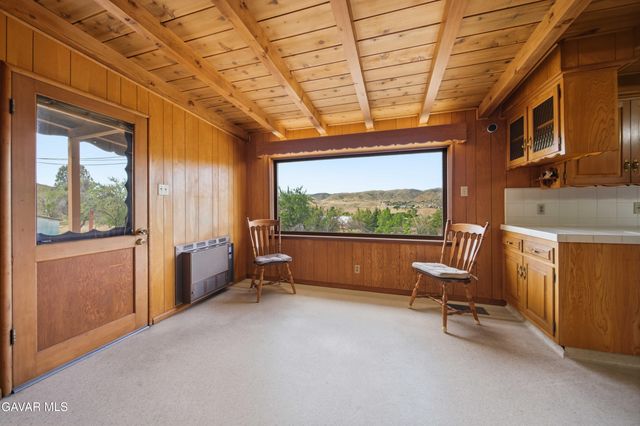 40145 98th Street, Leona Valley, CA 93551