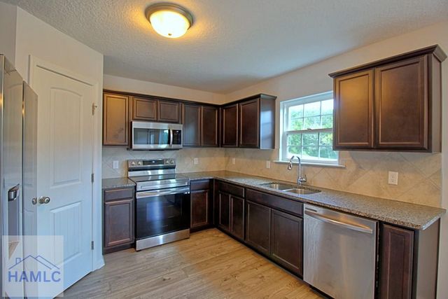 102 Brandonwood Road, Ludowici, GA 31316